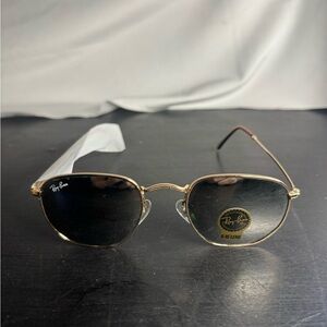 Ray-Ban Classic Gold Frame Sunglasses